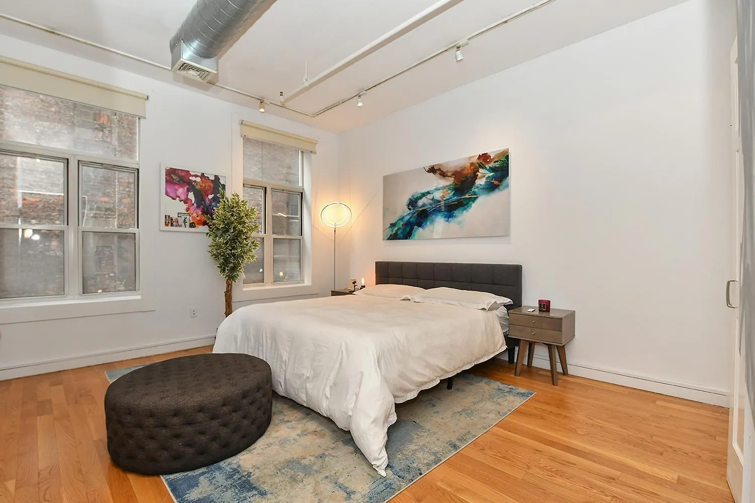 Luxury 2 Bedroom Soho Loft New York