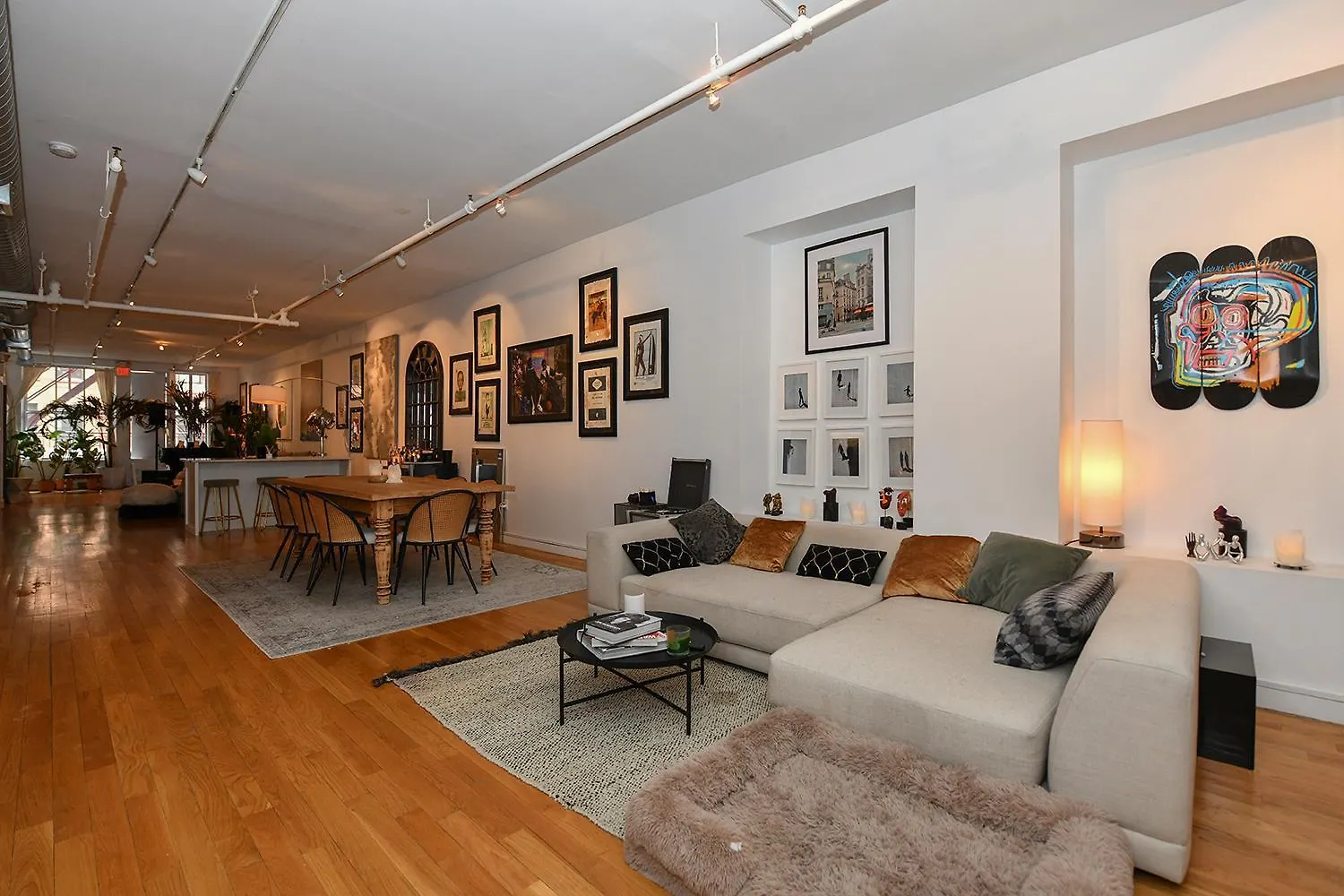Luxury 2 Bedroom Soho Loft New York Apartment