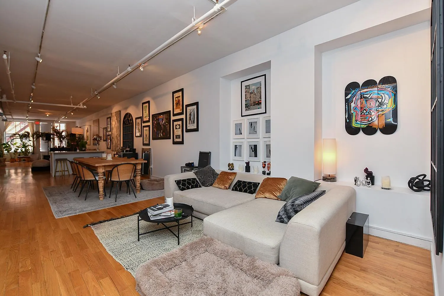 Luxury 2 Bedroom Soho Loft New York